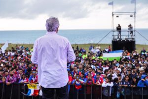 Alberto Fernández encabezó la inauguración de los Juegos Evita de Playa en Chapadmalal