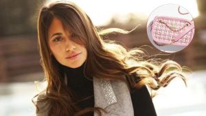 Antonela Roccuzzo marcó tendencia con una exclusiva cartera Chanel