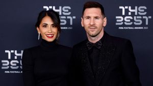 El exorbitante precio de la cartera que lució Antonela Roccuzzo junto a Lionel Messi en la premiación The Best