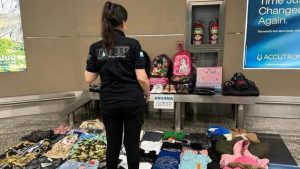 La Aduana detuvo a dos personas que intentaron contrabandear ropa en Argentina