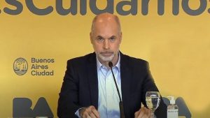 Horacio Larreta recorrió las calles de Mar del Plata y manifestó la idea de eliminar las retenciones a productos regionales