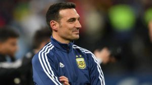 Mundial Qatar 2022: Scaloni no hizo publica la formación y solo la confirmó,a sus jugadores