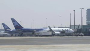 Reabre al tráfico aéreo el aeropuerto internacional de Lima