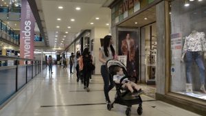 Crecieron las ventas en los shoppings un 15,9% en agosto