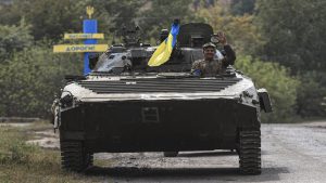 Ucrania recibirá cuatro obuses que tienen alcance de 40 kilómetros