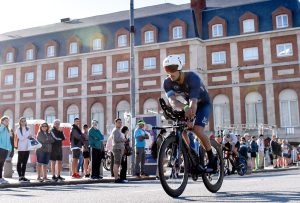 “Ahora sí que nos ves”: la convocatoria ciclista para manifestarse contra los automovilistas