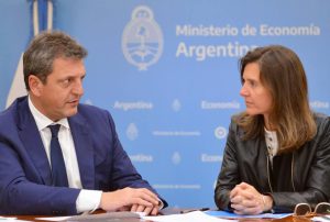 Fernanda Raverta y Massa notifican sobre el bono de $45 mil para fin de año