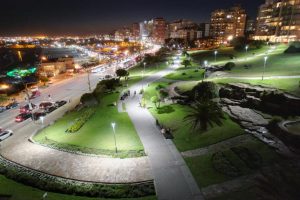 Nueva tecnología lumínica en 53 plazas de Mar del Plata, Batán y Sierra de los Padres