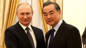 Rusia valora el plan de paz chino, pero se mantiene firme en su postura de guerra