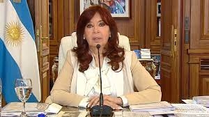 La Facultad de Filosofía y Letras de la UBA denunció  “persecución” contra Cristina Kirchner