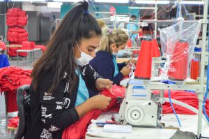 La industria de indumentaria se encuentra primera en el ranking de industrias que más trabajo generó en 2022