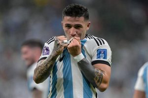 Preocupación en la Scaloneta: Enzo Fernández no respondió al tratamiento y peligra su participación en la Copa América
