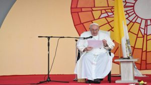 El Papa Francisco denuncia colonialismo económico en África