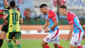 Aldosivi perdió y se complica su estancia en la Liga Profesional
