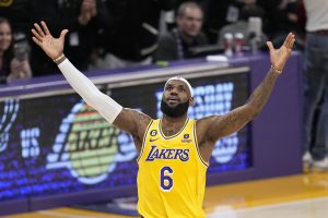 LeBron James alcanza un récord histórico de anotaciones en la NBA