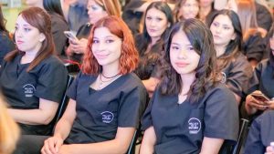 El programa solidario Belleza por un Futuro cuenta con mas de 1600 graduados