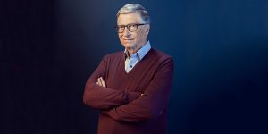 Bill Gates advierte que el ChatGPT alcanzará la capacidad de enseñar a cualquier ser humano
