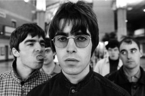 Liam Gallagher reunirá a Oasis, con o sin la presencia de Noel