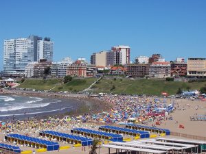 Mar del Plata: ocupación plena en el fin de semana más fuerte del verano 2024