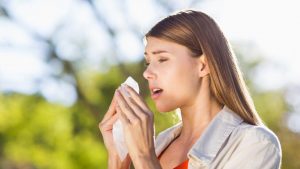 Alergia al pasto: ¿que tratamiento debe seguir una persona alérgica al césped?