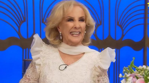 Mirtha Legrand reveló qué hace en las madrugadas: “Con el teléfono”