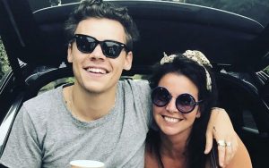 El enojo de la madre de Harry Styles por las críticas sobre su corte de pelo: “No lo entiendo”