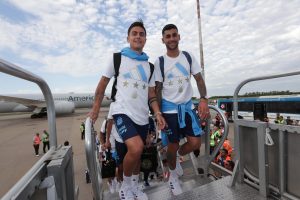 La Selección argentina aterrizó en Brasil para afrontar la fecha 6 de Eliminatorias Sudamericanas