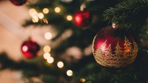 Navidad: lo que no debes subir a redes sociales en fechas festivas