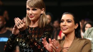 Kim Kardashian en el ojo de la tormenta: Swifties estallan al conocer que no se disculpó con Taylor Swift luego de su pelea