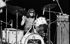 Tommy Ramone hubiera cumplido hoy 75 años