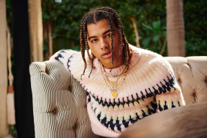 24kGoldn Revela “Clarity” en su último lanzamiento musical