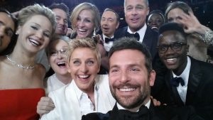 Premios Oscar: la memorable selfie de Ellen Degeneres cumple 10 años