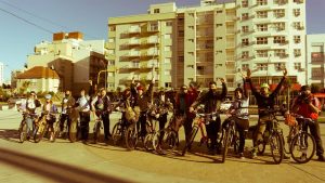 PROYECTO BICI: taller de emparchado y pedaleada en Mar del Plata