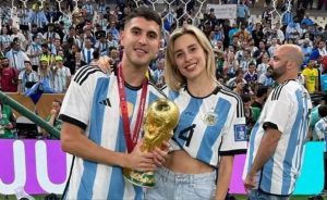 Exequiel Palacios: Yesica Frías habló de la venta de la medalla de campeón en Qatar 2022