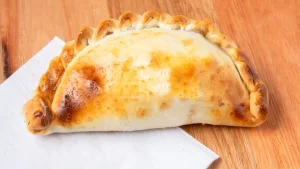 Una receta diferente para este lunes: cómo hacer las mejores empanadas de atún caseras