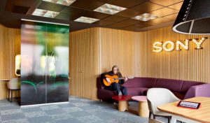 Sony lanza reclamo contra el uso no autorizado de su música por asistentes de IA
