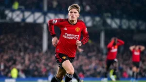 Con Alejandro Garnacho y Lisandro Martinez, Manchester United derrotó a Manchester City y se consagró campeón