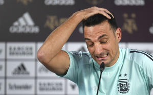 La incómoda pregunta a Scaloni tras la derrota de la Selección Argentina ante Paraguay