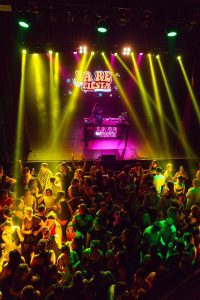 La Re Fiesta llega a Mar del Plata: homenaje a la adolescencia millennial
