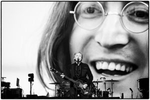 Paul McCartney deslumbra en Madrid: un viaje inolvidable por seis décadas de música