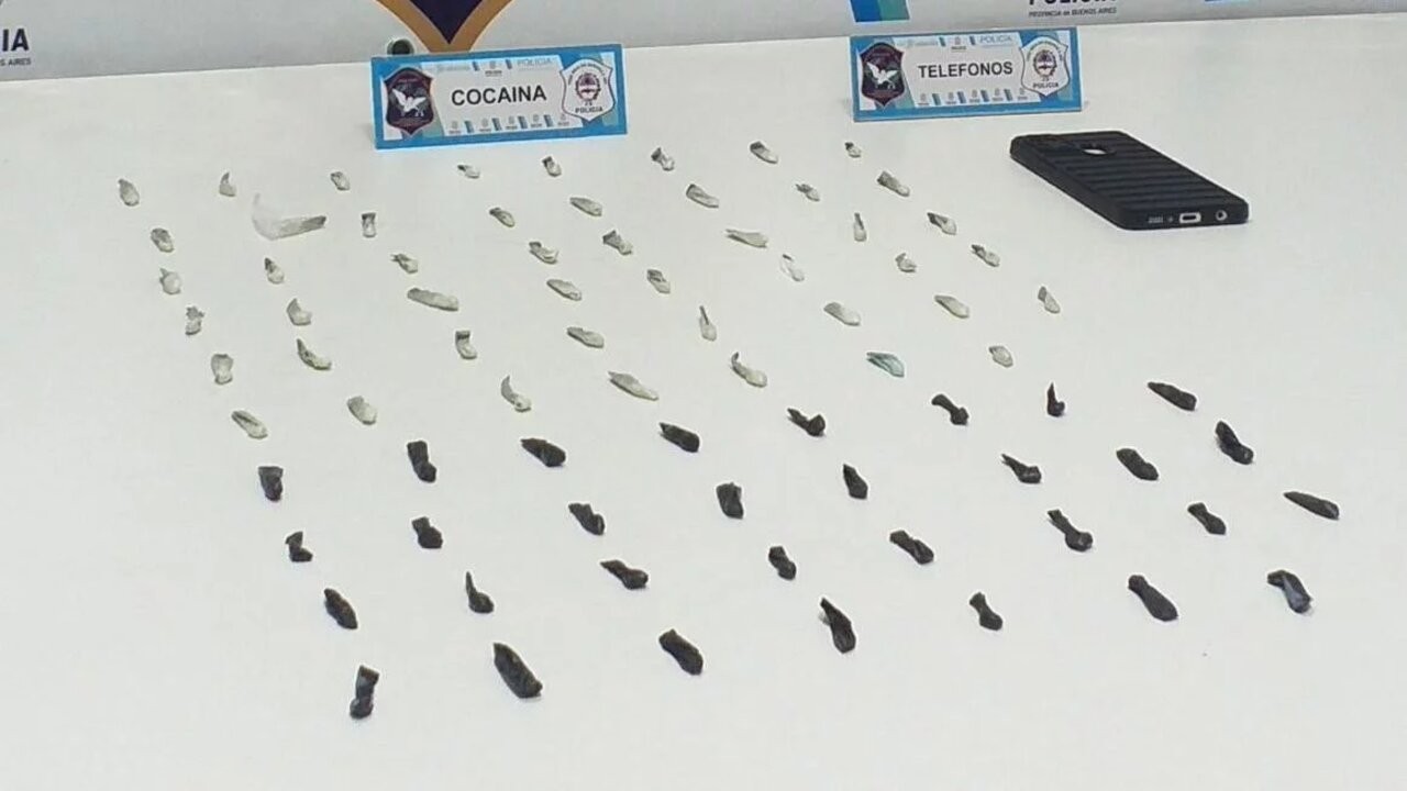 Atraparon a una mujer y un hijo con envoltorios de cocaína 1 1666046487300.jpg