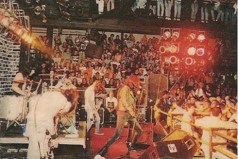 Aniversario 149º de Mar del Plata: artistas internacionales que se presentaron en la ciudad 3 18.09.94_Ramones_-_Live_In_Mar_del_Plata.jpg