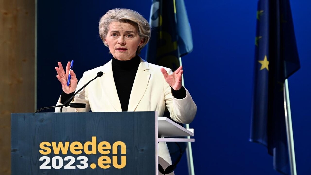 Úrsula Von der Leyen promete en Davos el apoyo de la Unión Europea a Ucrania 1 1806e5c64814164387b62976a5c70e2a.jpg