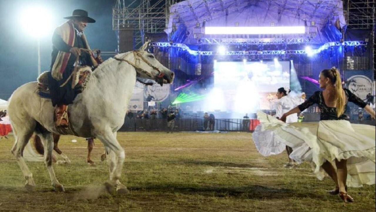 Se pone en marcha la 23ª Fiesta del Caballo en la ciudad de Trancas 1 20220929121948_2022-09-29-tucuman-fiesta-del-caballo-trancas_1.jpg