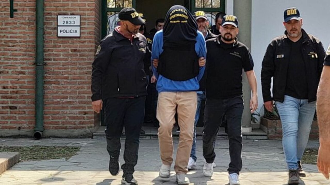 El acusado de asesinar a sus padres apuntó contra el médico que hizo las autopsias 1 2B4ZMZ27BJBU7HG7DGNGXLO3XU_1.jpg