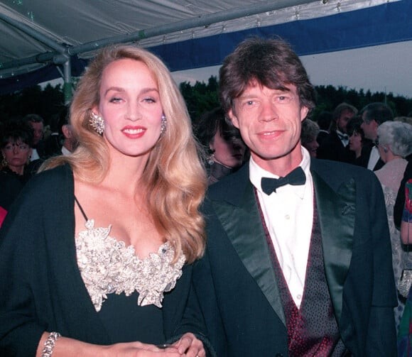 Mick Jagger: sus amores y su compromiso a los 80 años 2 373564-jerry-hall-et-mick-jagger-en-1991-580x0-2.jpg