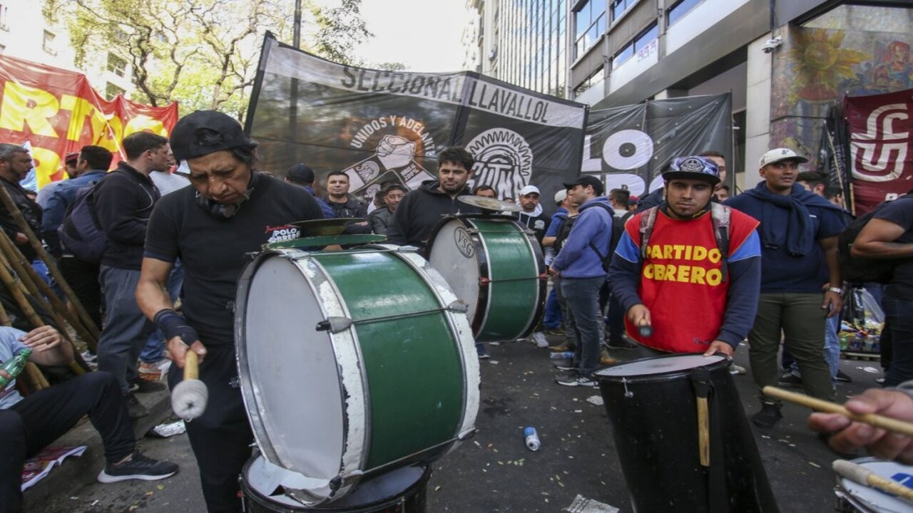 “El sindicato de los trabajadores de Neumáticos es de los mejores remunerados" 1 5580dea139519e00bb703838539c78f1_L_1.jpg