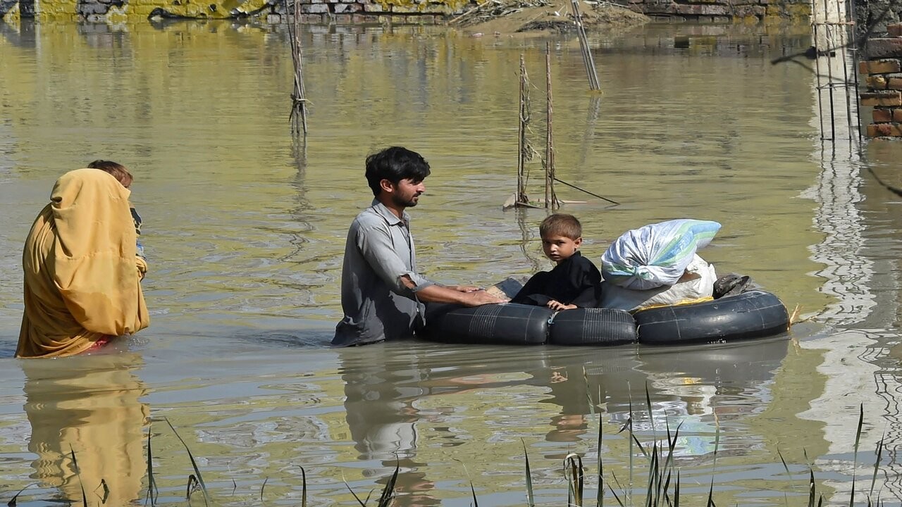 Pakistán: por las recientes inundaciones solicitan dinero para la reconstrucción 1 5AZ2ZPTK36L4IFYXNTR3QDKIKE_1.jpg