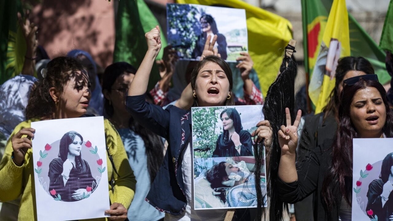 Irán: tras 4 meses de represión, cada vez menos mujeres aceptan cubrirse la cabeza en la calle 1 6330961e44b5d_1200_1.jpg