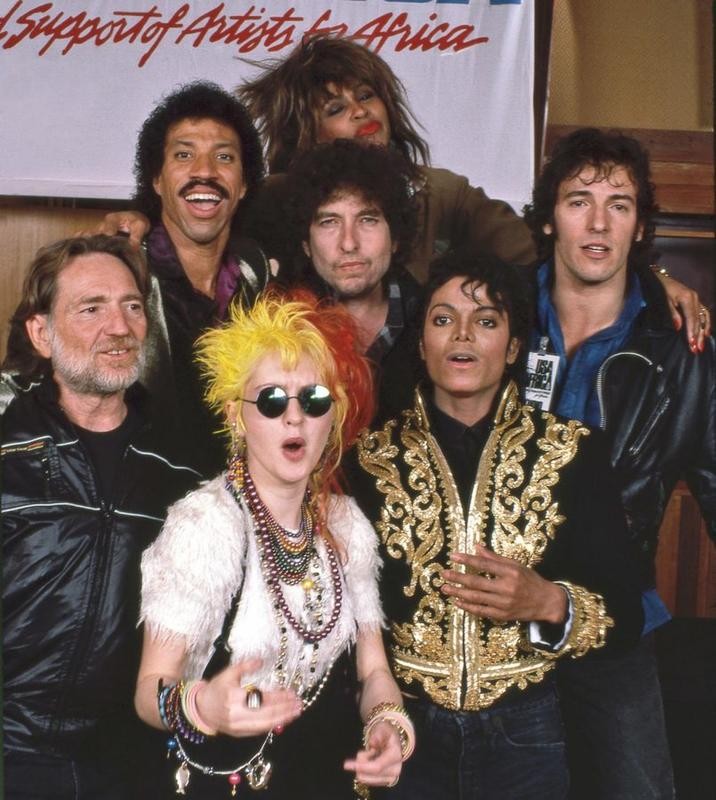 Lionel Richie celebra 74 años: el genio detrás de "We Are the World" 1 7e301346fb4af1c24e700985542376c3.jpg